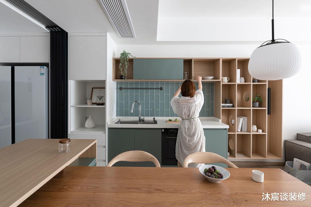 独居姑娘晒出新家,不豪华很清新,氛围治愈,生活过得惬意又温暖