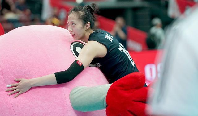 李盈莹|球迷认为中国女排新7仙女已出炉，丁霞无缘，李盈莹王媛媛入选
