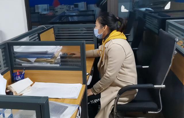 |认真做事的员工先离职，“摸鱼”的人成了公司元老？原因好无奈