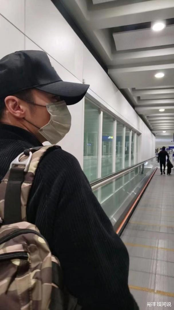 谢霆锋|谢霆锋未获影帝提名仍不忘支持港片，秘密返港拍电影，机场照曝光