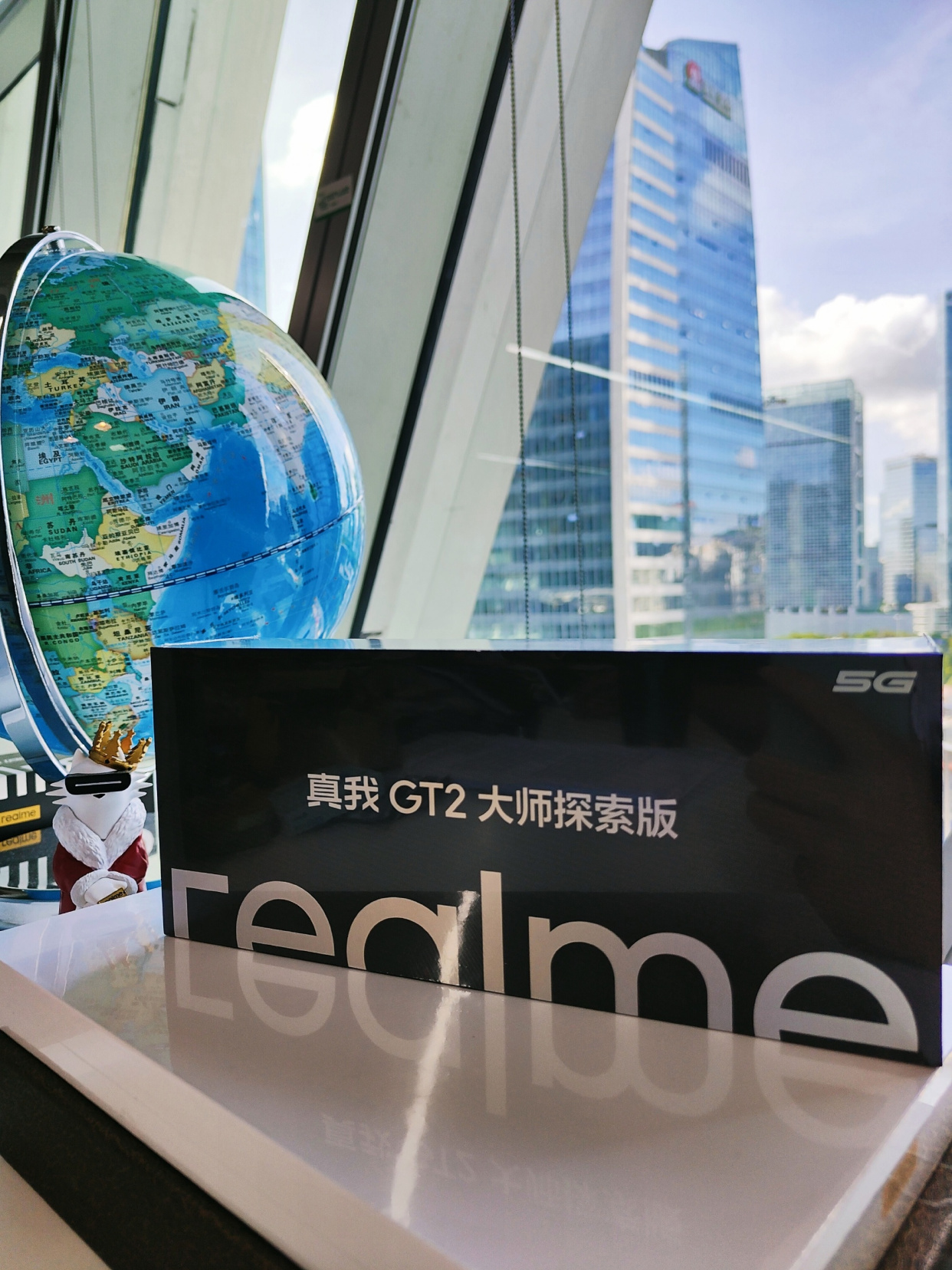 realme|官宣：真我GT2大师探索版7月发布 徐起：设计无敌高奢前所未见