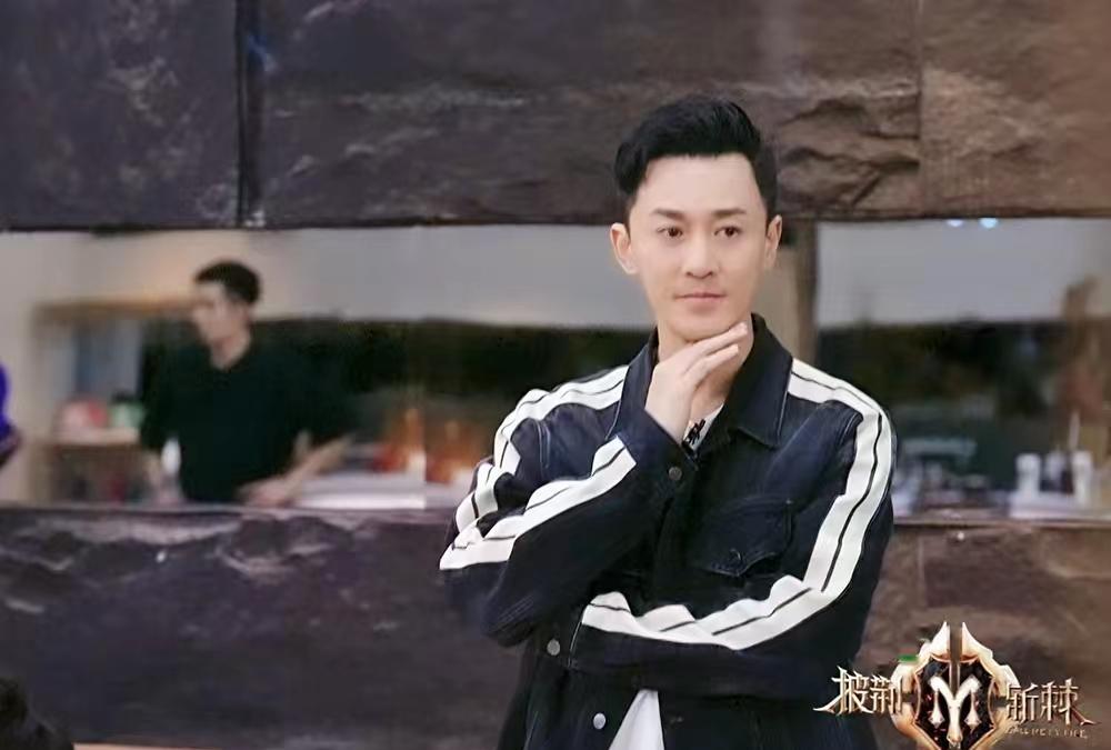 陈小春|《披哥2》五公抱团组队不是事，自选3首天王曲才真强，节目组精明