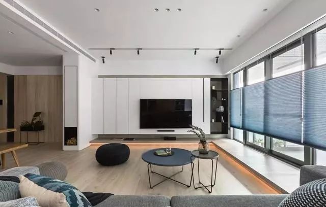 同样都装灯带,别人家看着更高级?不是你不会装,是位置没装对