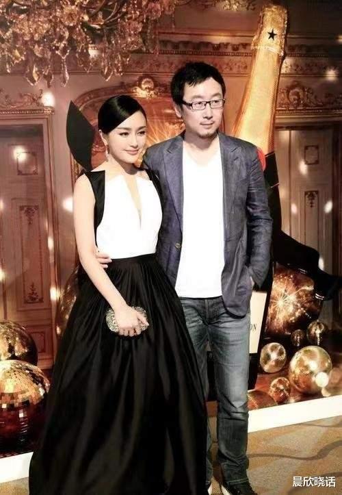 胡蝶|央视名嘴胡蝶：31岁闪婚二嫁陆川，婚后长期分居，她真的幸福吗？