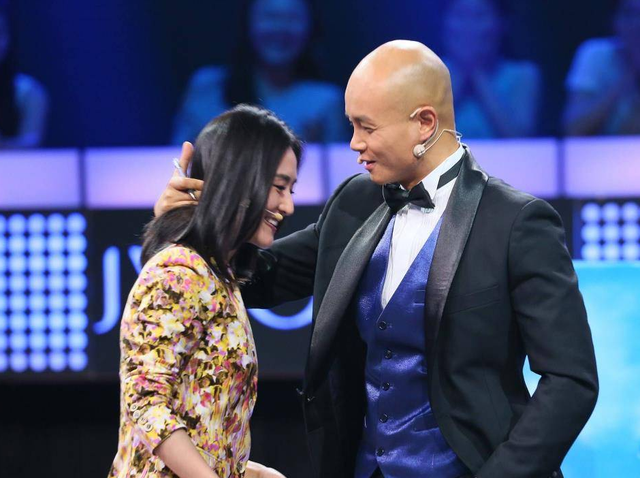 乐嘉|乐嘉,终究为自己的“酒后撒泼”付出了代价