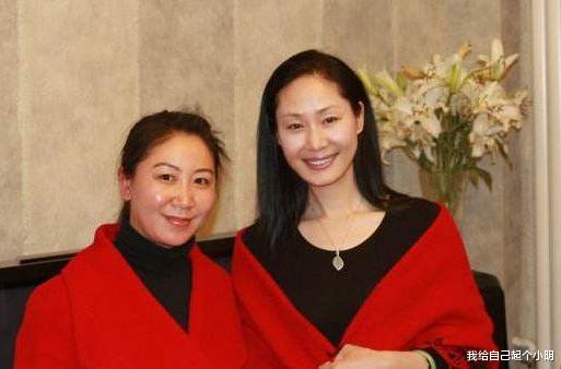 于文华|凭借一首歌而走红，享受正师级待遇，与富豪离婚后，二婚却嫁丑男