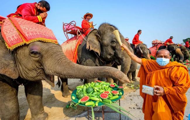 旅行|在泰国的旅馆过夜，半夜有姑娘敲门，导游说：是“套路”的开始