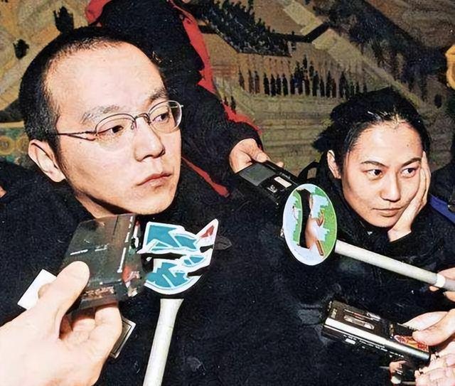 王菲|同样爱过王菲，如今再看窦唯和李亚鹏，差距一目了然