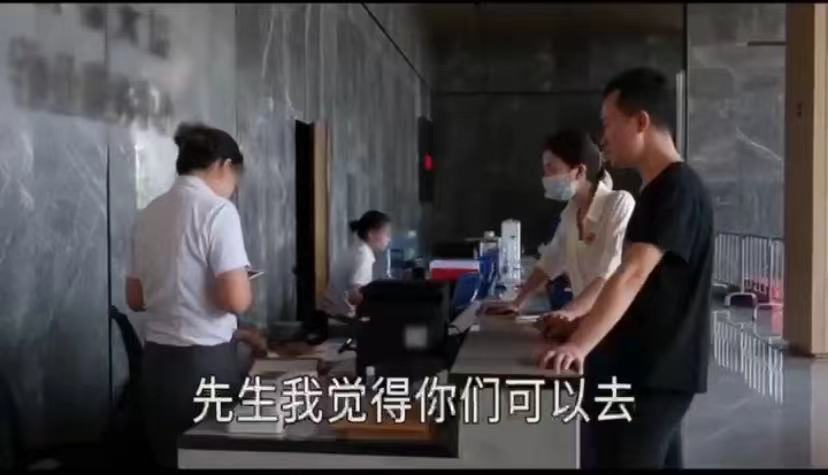 男子装修新房遭到物业停水停电，上门协商却再次踢皮球，太霸道！