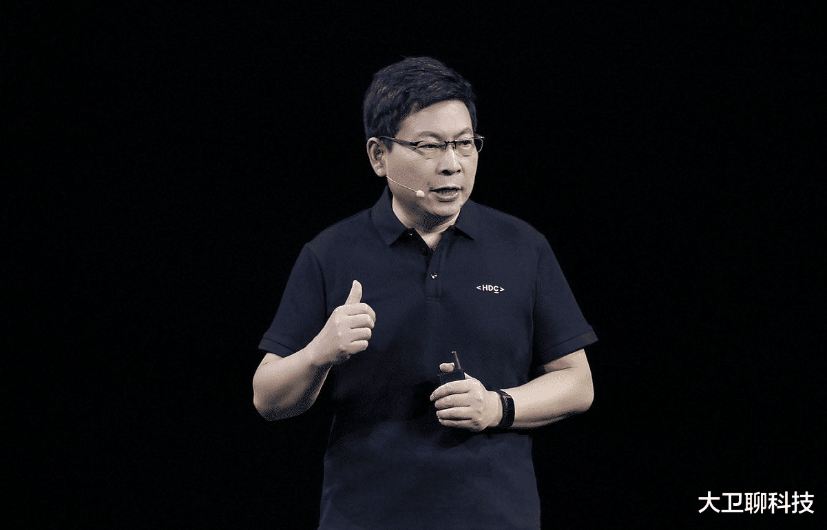 华为鸿蒙系统|鸿蒙用户刚突破3亿，谷歌就发布新规了，外媒：拦不住了