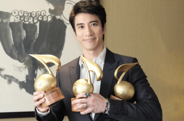 王力宏|王力宏成功复出的背后，有那么一个“狠女人”在全力以赴