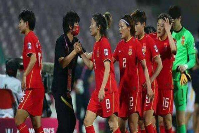 中国女足|6：0横扫南美劲旅，女将张睿上演帽子戏法，中美女足谁更胜一筹