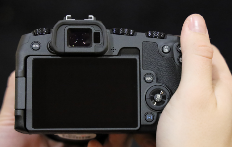 相机|佳能EOS RP评测:万元内最轻便全幅4K微单