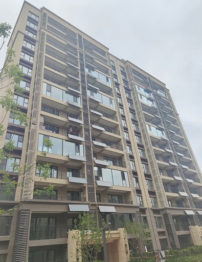 江苏苏州常州阳台壁挂平板式太阳能热水器(工程)的三大优点