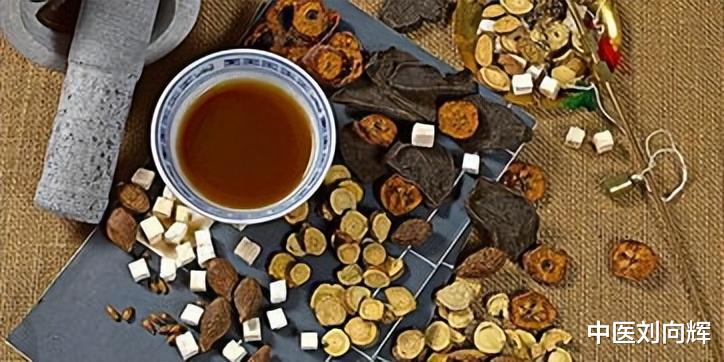 补肾|手麻、脚麻、全身发麻?送你一剂助气解麻汤,补气养血、滋润筋脉