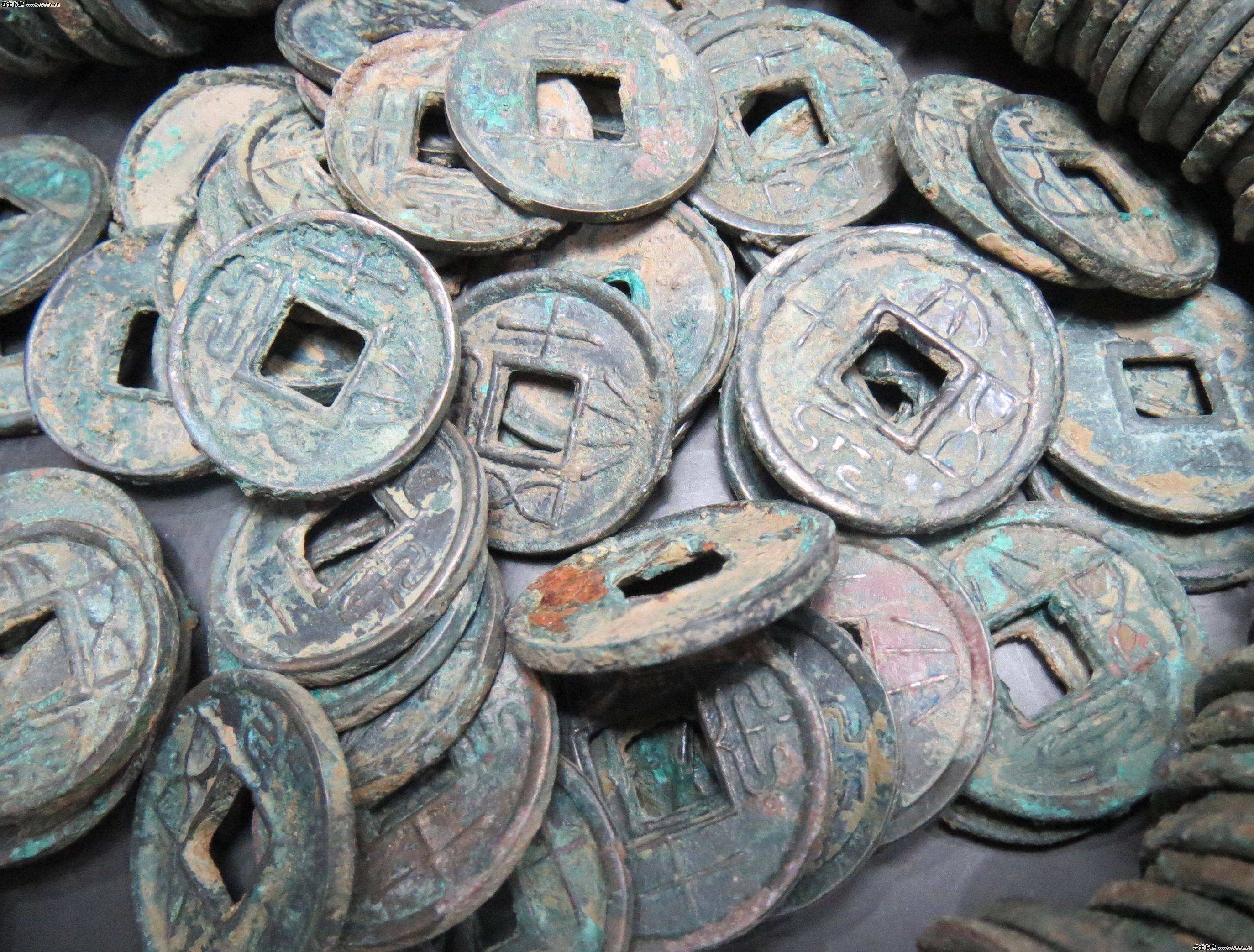 |影响钱币收藏价格的高低,除了量之外,还有其它什么因素?