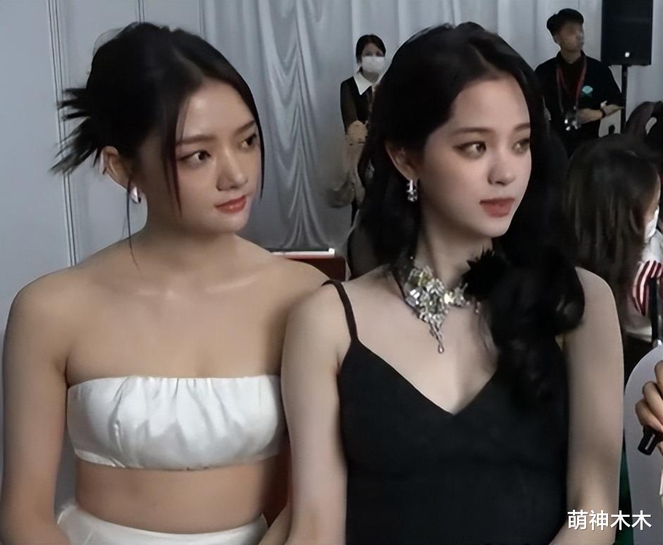 李宇春|微博电影之夜大批明星迟到,红毯被迫推迟,李宇春等人姗姗来迟