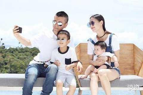 杨子|杨子罕晒大女儿照,竟越长越像继母黄圣依,考上哈佛大学预科生妥妥学霸