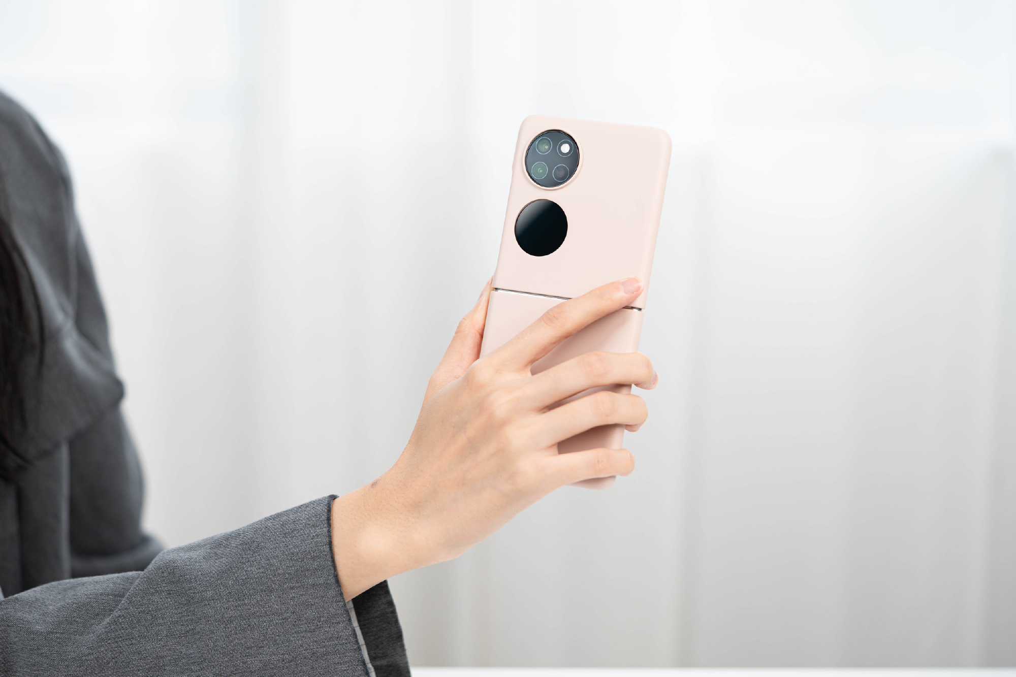 TCL|华为Pocket S 长在女孩子审美点的小折叠