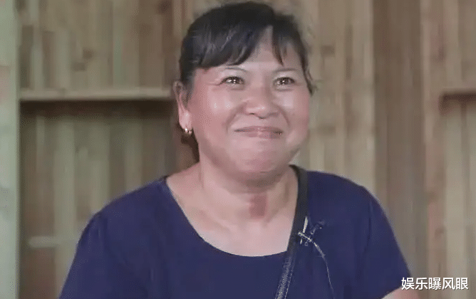 朴寒星|宋小女一家人晒幸福，张玉环夫妇只顾谈恋爱，继孙女生病不去探望