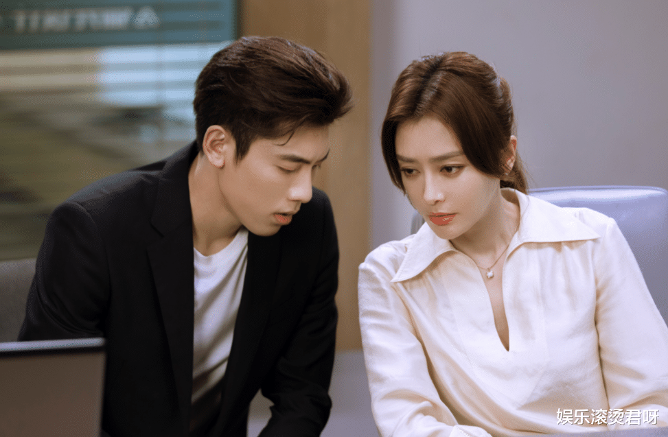 秦岚|相差17岁！但凡王子异颜值高一点，都不至于压不住惊艳四座的秦岚