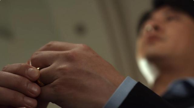 迷你世界|《风吹半夏》一顿宴会暗潮汹涌，无人在意的冯遇才是真正的狠角色