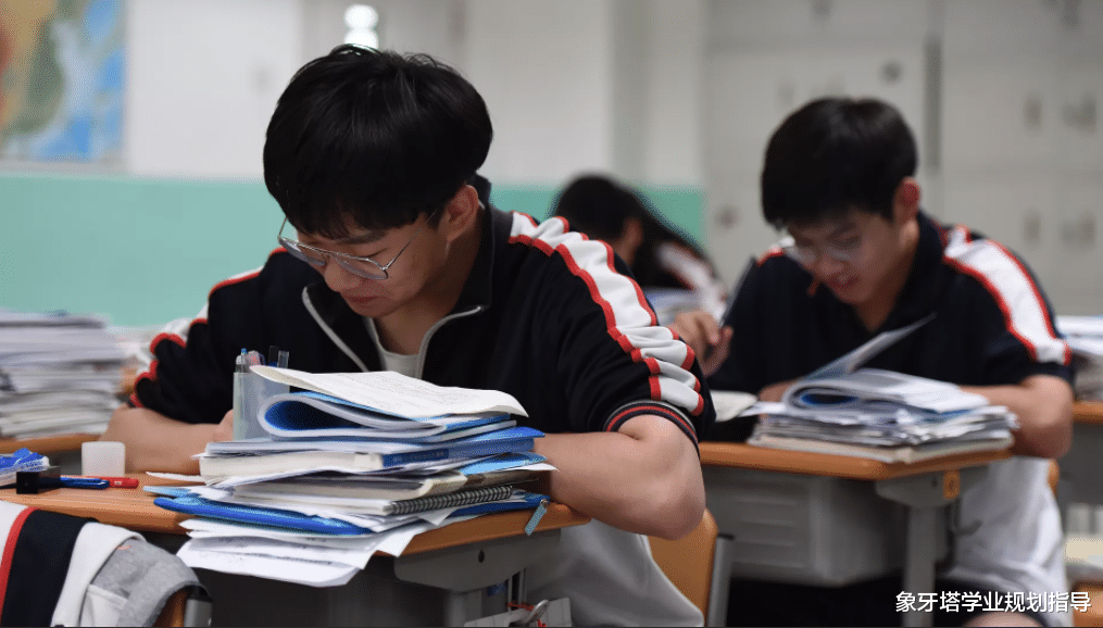 |家长如何判断学生在“假学习”和“不会学习”？一张演草纸是关键