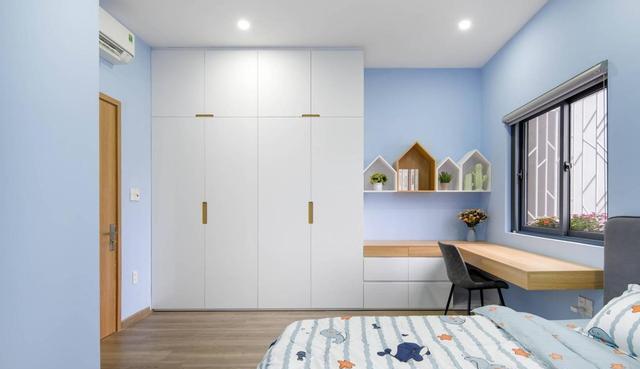 卖掉城里100,回农村建230别墅,一楼院子顶楼露台,生活安逸