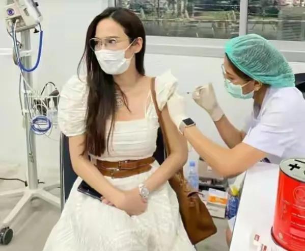 aump|Aump, 泰娱第一拽姐 多年保持断层Top1的她有多厉害？