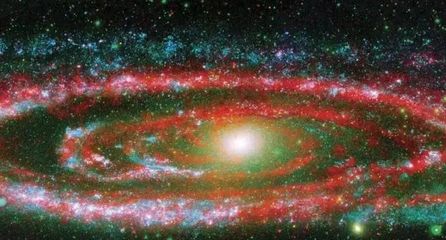 当地球直径只有4厘米时,等比缩小的宇宙有多大?宇宙真的太大了