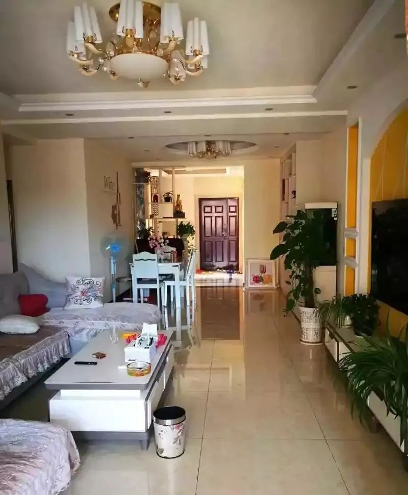 晒晒老婆的“少女风”装修,卧室超嫩,谁出钱谁是大爷,我很无奈