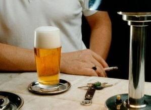 降压药|降压药非得早上吃?专家告诉你最佳服药时间,效果翻倍!早知早好