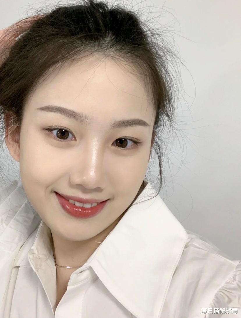 眼霜 女生多大需要涂眼霜?不是25岁也不是30岁,大部分人或许搞错了