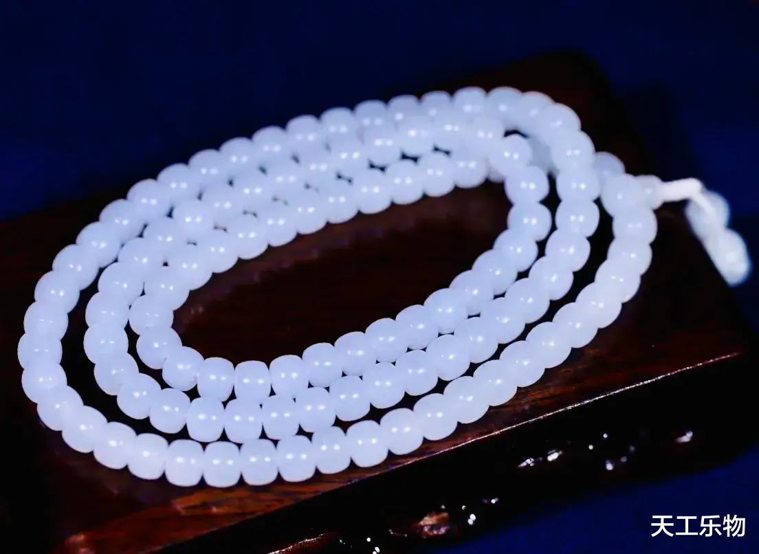 |玉如凝脂?盘点那些不够“羊脂”的和田玉!