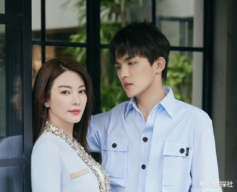 张雨绮|张雨绮接孩子回家,李柄熹贴心陪伴,两人感情稳定,恋爱快两年了