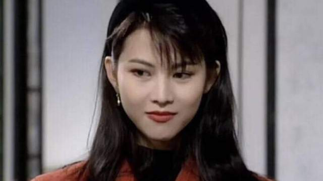 蔡少芬|49岁蔡少芬暴瘦，40岁孙俪眼睛凸出，她们的美人感真的消失了？