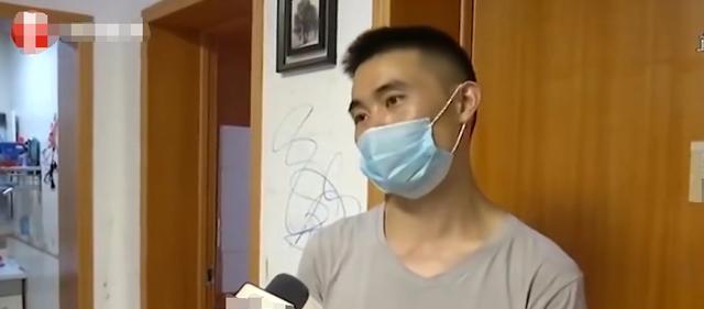 丈夫进妻子卧室,就得给她扫码付钱,每次进卧室至少要转账200元