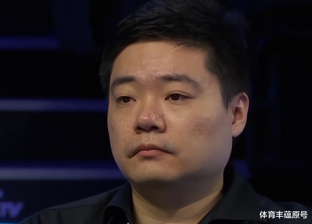 丁俊晖|2: 1！世锦赛：丁俊晖状态爆棚一杆取消质疑，周跃龙3: 1不甘落后