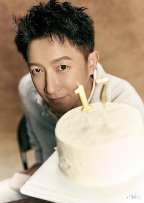 韩庚|韩庚老婆卢靖姗带2个月女儿晒太阳,首公开女儿英文名,满含爱意