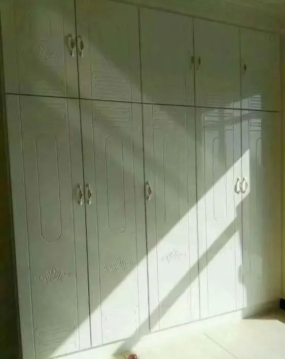 直男老公装修的新房,波导线是亮点,看到厕所差点崩溃,这是个啥