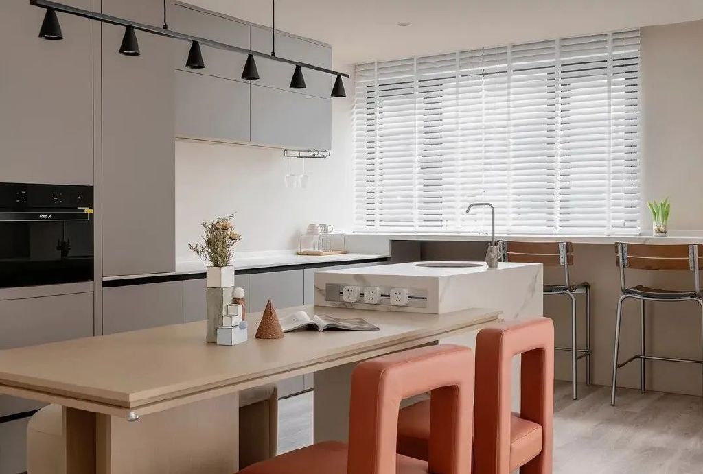 老房改造|135㎡简约风三居室,温馨舒适的三口之家