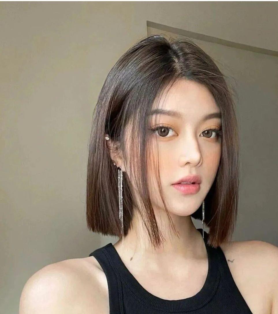 短发 夏天拒绝留长发，3种最火短发送给大家，剪完大变样