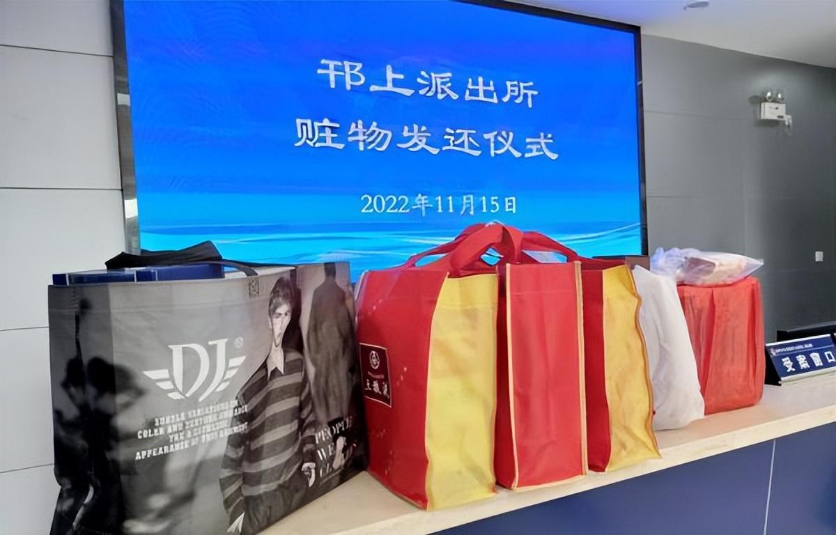 小偷连偷5家:门缝里插牙签判断家中是否有人住!