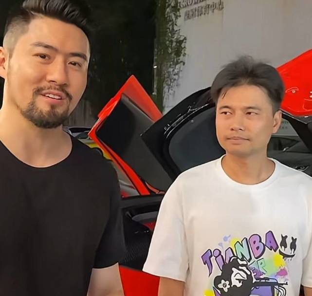 童锦程|童锦程主页已经搜索不到，另一位主播弯道超车，背后还有专业户外团队