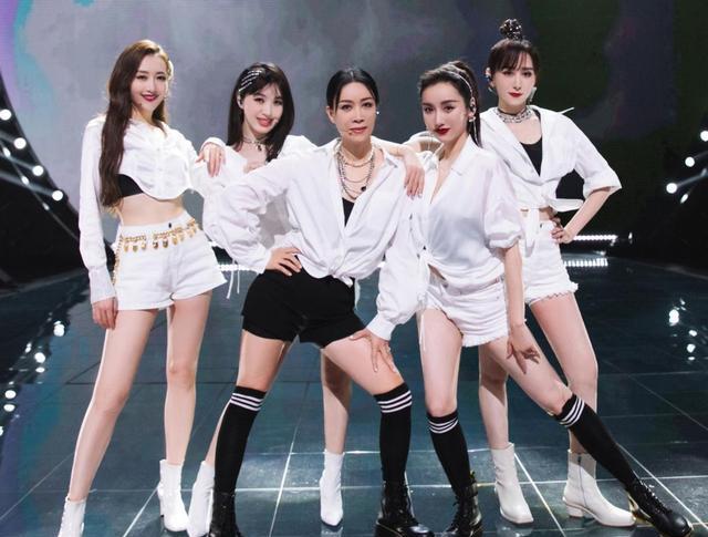 王牌对王牌7|《王牌对王牌7》来了！首播的时间成惊喜，原班人马回归，追定了