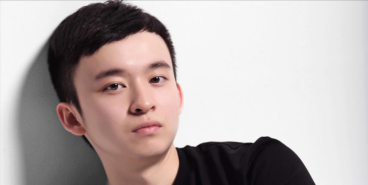 娱乐圈|娱乐圈隐藏的七位大佬,一个电话能叫来半个娱乐圈?地位无人撼动