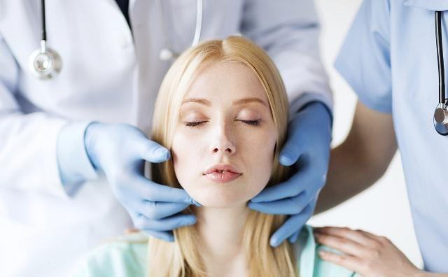 甲沟炎|结节是癌前病变吗?结节若有3个特点,那么不必太过担忧