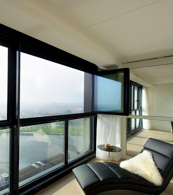 跟风装折叠玻璃封阳台,无法装防晒帘,该怎么遮阳防晒?四招教你