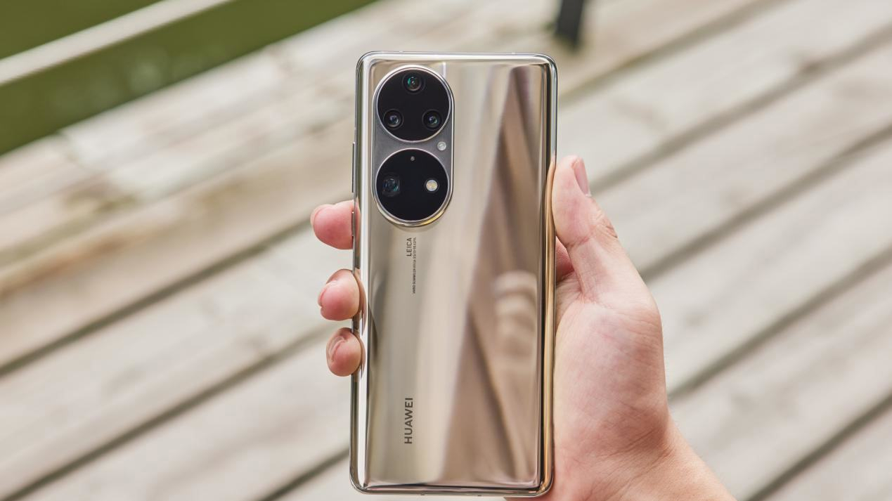 华为|余承东没有说谎！华为两款新机曝光，继续冲击中高端市场