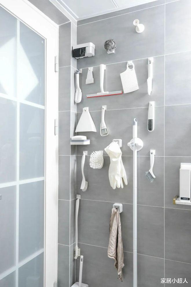 卫生间很容易被人忽视的3个位置!简单改一下,就能让空间翻倍!